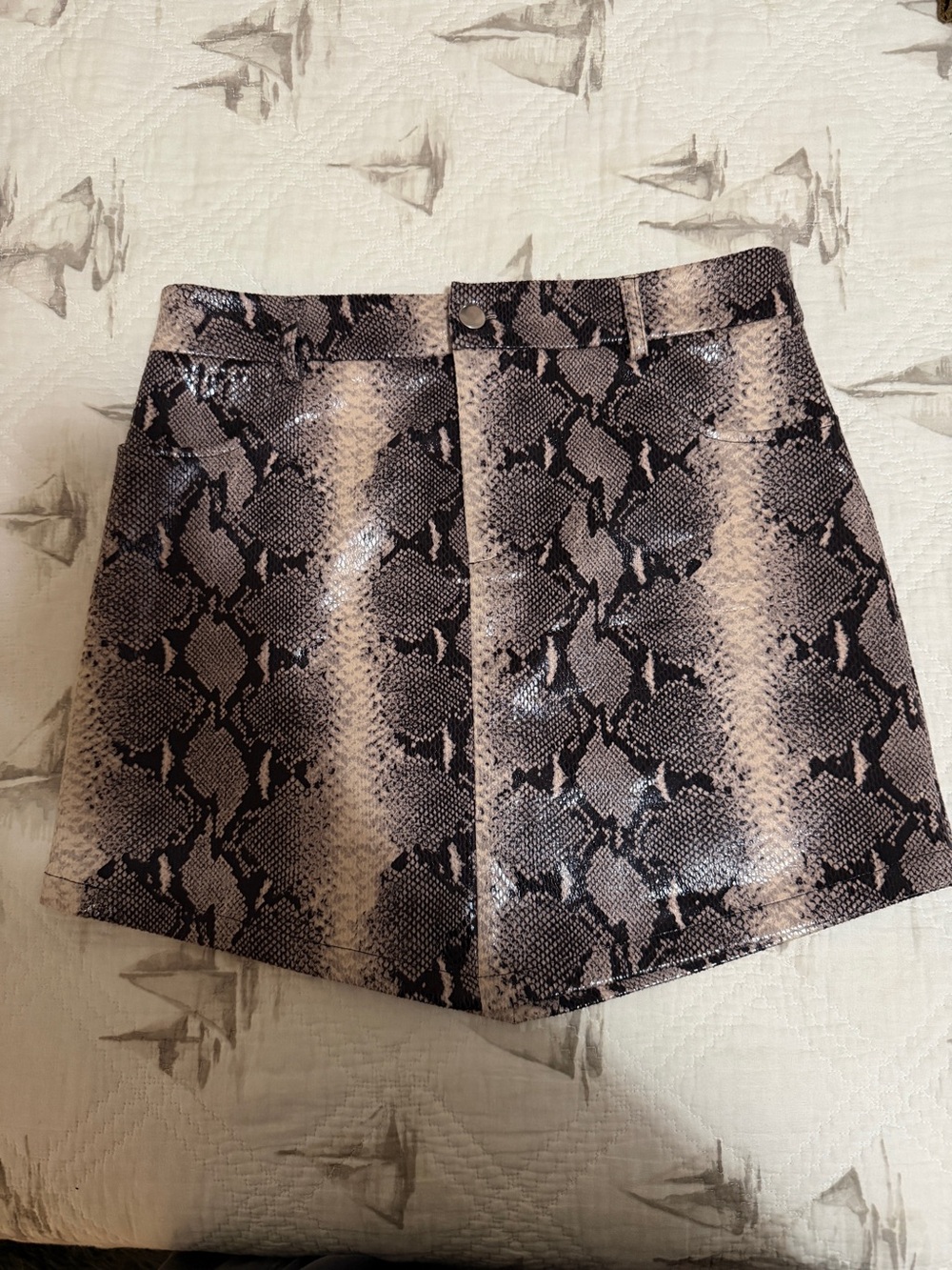 4TH + RECKLESS Faux Snakeskin Mini Skirt in Taupe and Black
